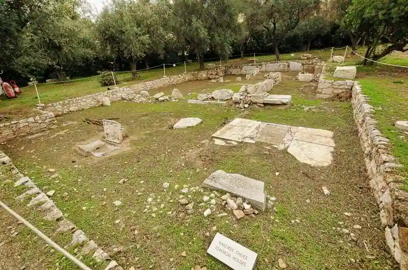 Surrounding ruins classical houses archaeological site Greece