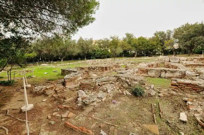 Temple of Olympian Zeus Athens Roman baths ruins archaeological site Greece