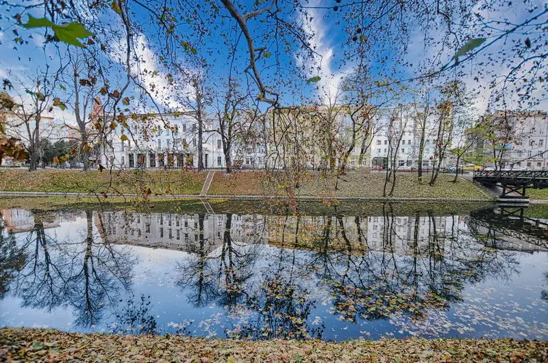 Autumn trees along the Fosa Miejska moat in Wroclaw